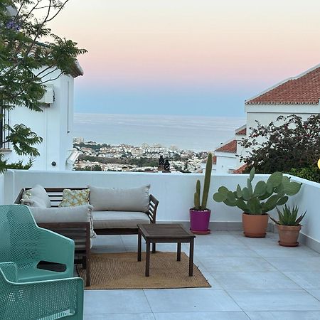 A Terrace With Sea View, 2 Bedrooms Apartment In بينالماذينا المظهر الخارجي الصورة